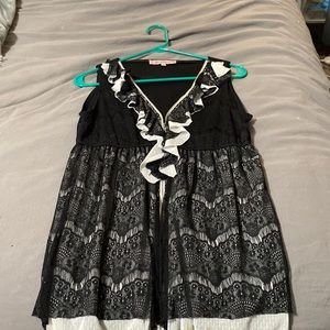 Black and Tan Young Essence tank